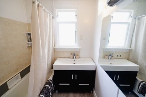 Photo of property in 218 Malvern Street, Woodhaugh, Dunedin, 9010