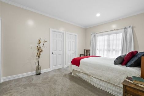 Photo of property in 1 Beverage Place, Rosehill, Papakura, 2113