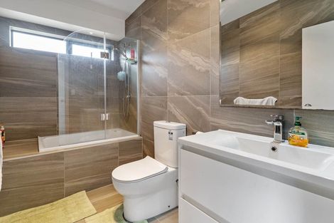 Photo of property in 3 Whakapono Road, Pukekohe, 2120