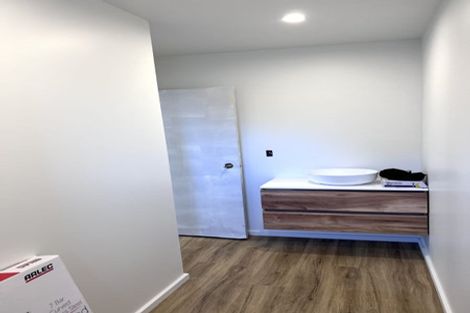 Photo of property in 3/39 Waimairi Road, Upper Riccarton, Christchurch, 8041