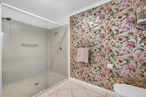 Photo of property in 7 Piha Close, Papamoa Beach, Papamoa, 3118