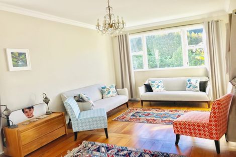 Photo of property in 16 Fernlea Avenue, Karori, Wellington, 6012