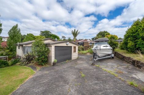 Photo of property in 25 Birman Close, Half Moon Bay, Auckland, 2012