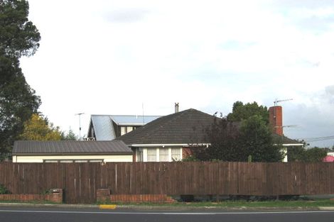 Photo of property in 167 Te Atatu Road, Te Atatu South, Auckland, 0610