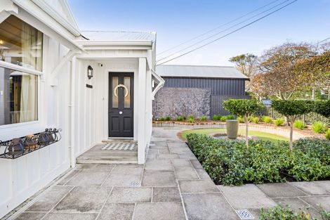 Photo of property in 89 Pendarves Street, New Plymouth, 4310