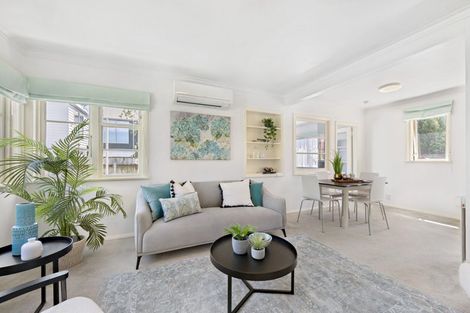 Photo of property in 11 Argentine Avenue, Miramar, Wellington, 6022