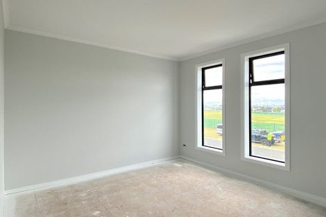 Photo of property in 9 Carronade Street, Papamoa Beach, Papamoa, 3118