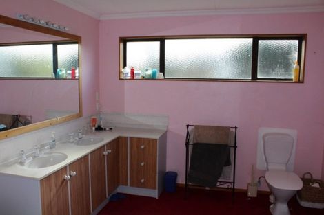 Photo of property in 31 Lochiel Branxholme Road, Lochiel, Winton, 9781