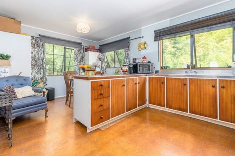 Photo of property in 2a Parklands Avenue, Swanson, Auckland, 0612