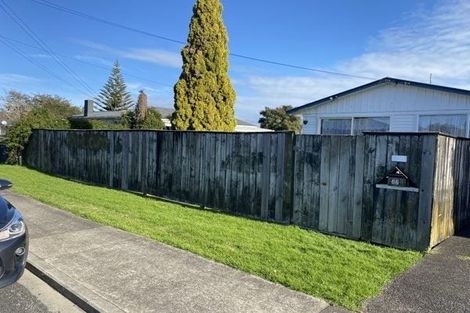 Photo of property in 66 Cargill Street, Papakura, 2110