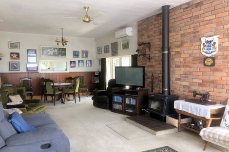 Photo of property in 16 Meta Street, Takapau, 4203