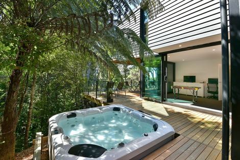 Photo of property in 31g Cochrane Avenue, Arkles Bay, Whangaparaoa, 0932