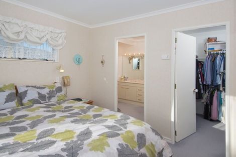 Photo of property in 6 Poinsettia Place, Mount Maunganui, 3116