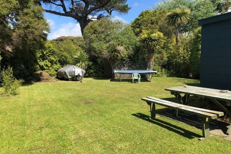 Photo of property in 40 Mihiwaka Road, Long Beach, Port Chalmers, 9081