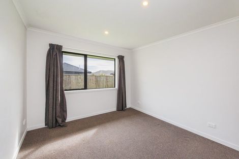 Photo of property in 25 Varsity Heights, Fitzherbert, Palmerston North, 4410
