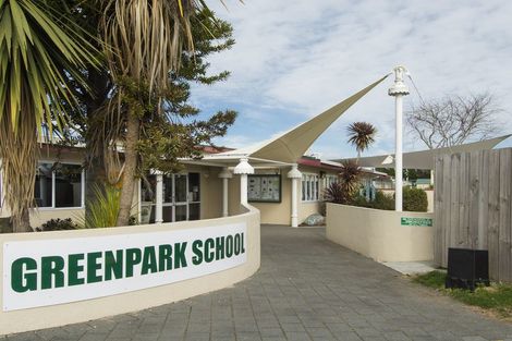 Photo of property in 4 Seaforth Grove, Greerton, Tauranga, 3112