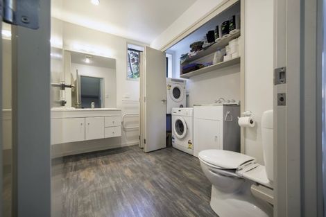 Photo of property in 6a Kokako Place, Taradale, Napier, 4112