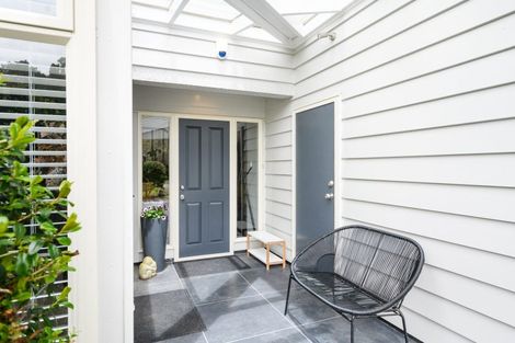 Photo of property in 10 Opawa Place, Terrace End, Palmerston North, 4410