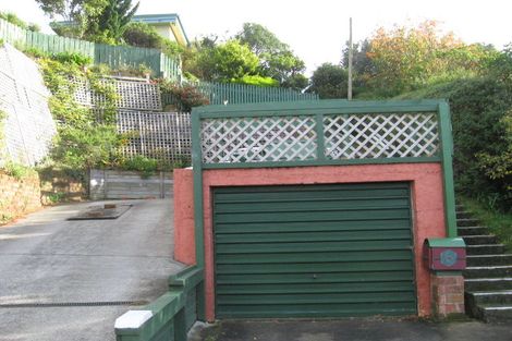 Photo of property in 6 Olivia Crescent, Tawa, Wellington, 5028