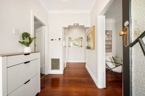 Photo of property in 6 Bentinck Avenue, Strathmore Park, Wellington, 6022