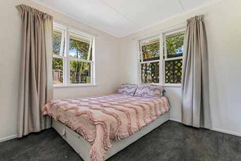 Photo of property in 50 Paewai Road, Glen Eden, Auckland, 0602