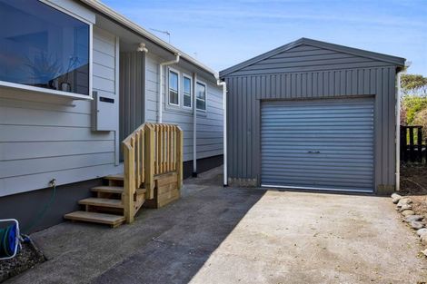 Photo of property in 3 Trimble Place, Bell Block, New Plymouth, 4312