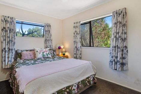 Photo of property in 13a Hammond Avenue, Hatfields Beach, Orewa, 0931