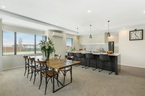 Photo of property in 8 Jozecom Place, Rolleston, 7614