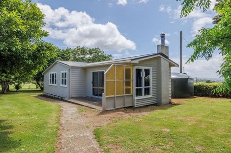 Photo of property in 276 Waikaramu Road, Waimate North, Kerikeri, 0472