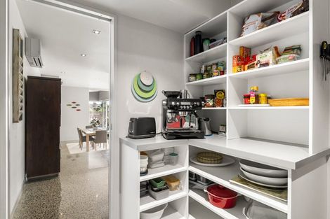 Photo of property in 2 Pounamu Avenue, Greenhithe, Auckland, 0632