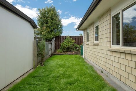 Photo of property in 5 Harmens Way, Greerton, Tauranga, 3112