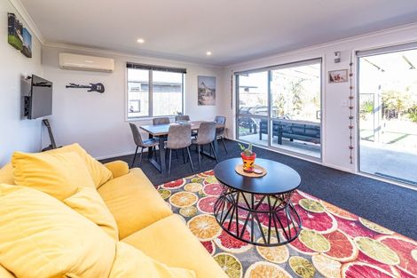 Photo of property in 55 Magnolia Crescent, Tawhero, Whanganui, 4501