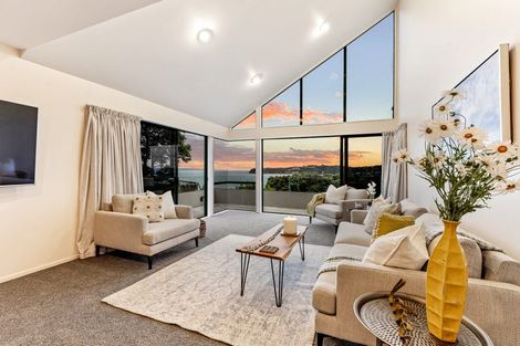 Photo of property in 26 Monyash Road, Manly, Whangaparaoa, 0930