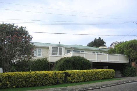 Photo of property in 13 Hollies Crescent, Johnsonville, Wellington, 6037