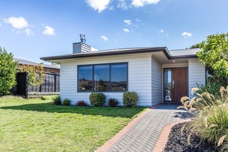 Photo of property in 16 March Brown Place, Nukuhau, Taupo, 3330