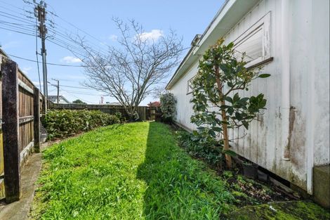 Photo of property in 159 Tukapa Street, Westown, New Plymouth, 4310