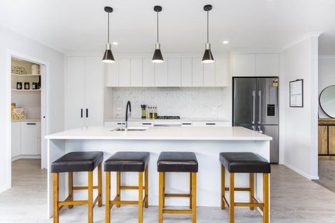 Photo of property in 99 Mawai Hakona Drive, Wallaceville, Upper Hutt, 5018