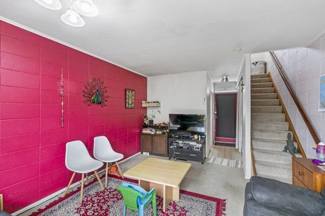 Photo of property in 8/569 High Street, Boulcott, Lower Hutt, 5010