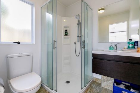 Photo of property in 4 Shannon Place, Torbay, Auckland, 0630