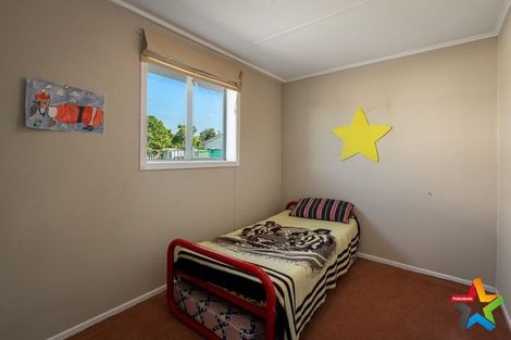 Photo of property in 16 Tatai Road, Bowentown, Waihi Beach, 3177