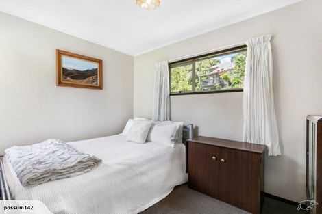 Photo of property in 9 Menear Lane, Hillcrest, Auckland, 0627