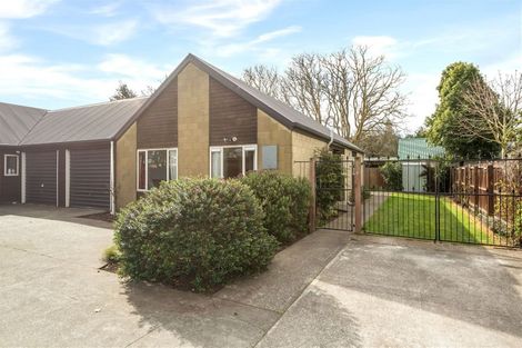 Photo of property in 60b Halswell Road, Hillmorton, Christchurch, 8025