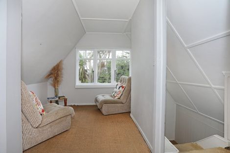 Photo of property in 15 Punga Street, Tangimoana, 4822