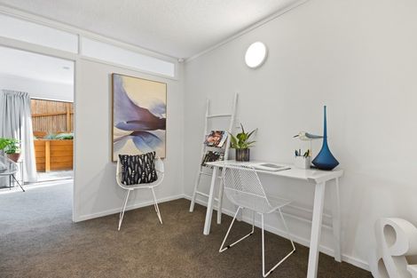 Photo of property in 329c Oceanbeach Road, Mount Maunganui, 3116