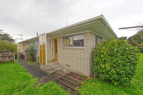 Photo of property in 2/73 Stanniland Street, Sunnyhills, Auckland, 2010