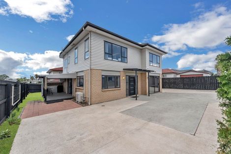 Photo of property in 12 Ranfurly Road, Papatoetoe, Auckland, 2104