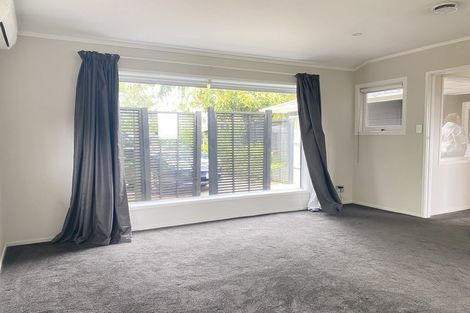 Photo of property in 17 Glenmore Road, Sunnyhills, Auckland, 2010
