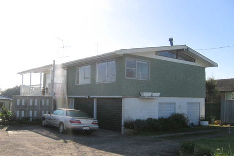 Photo of property in 2/607a Maunganui Road, Mount Maunganui, 3116