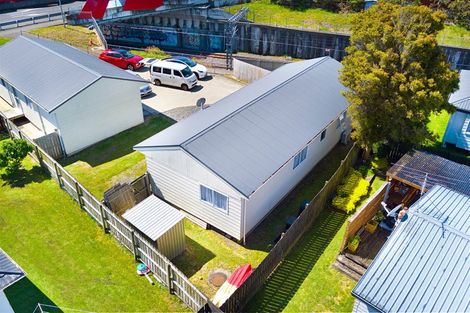 Photo of property in 12b Sturges Road, Henderson, Auckland, 0612