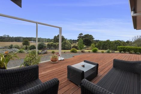 Photo of property in 476 Crane Road, Kauri, Kamo, 0185